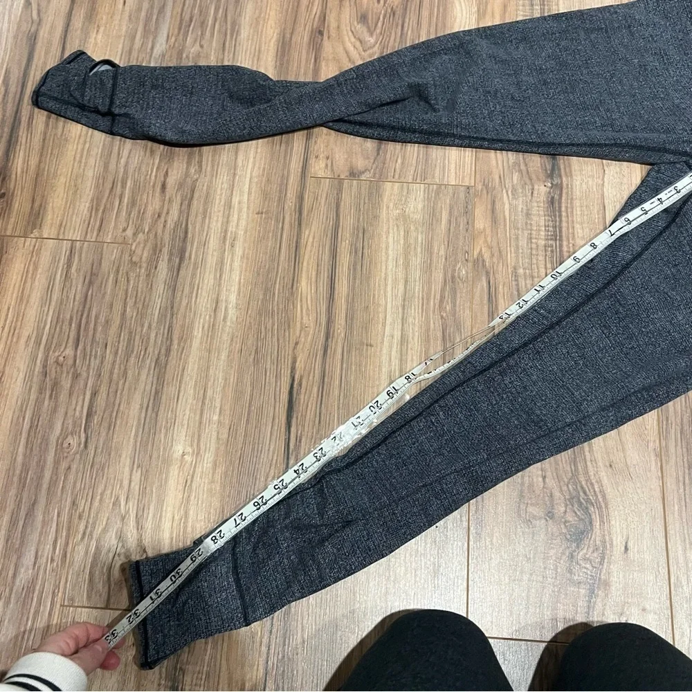 Lululemon Still Mind Tight *28